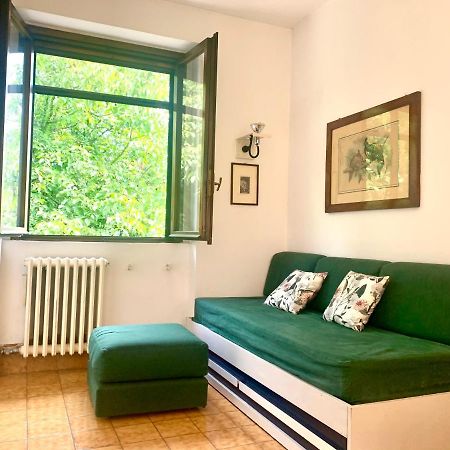 Green Apartment Albavilla Eksteriør billede